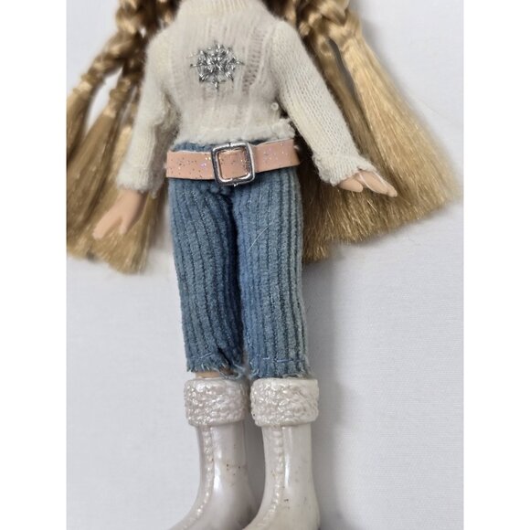 2004 Lil Bratz Sno Fun Ailani MGA Entertainment Different Outfit Mini Doll READ - Picture 4 of 14